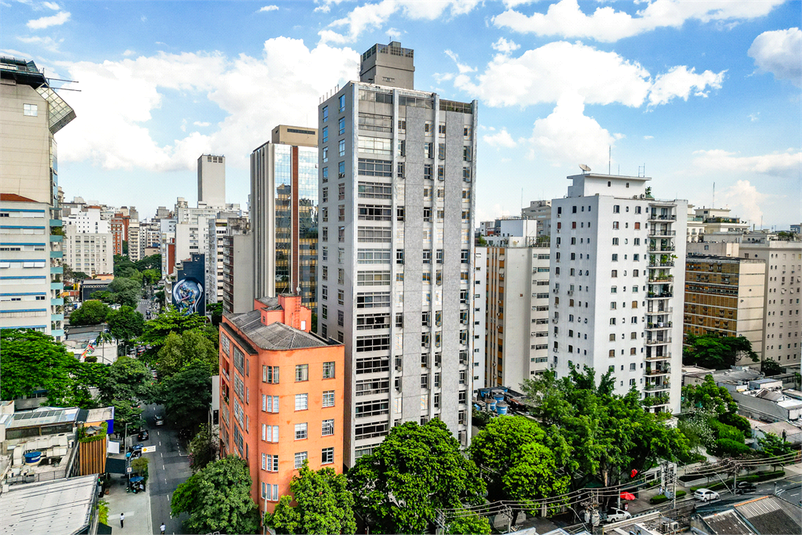 Foto REO1114858