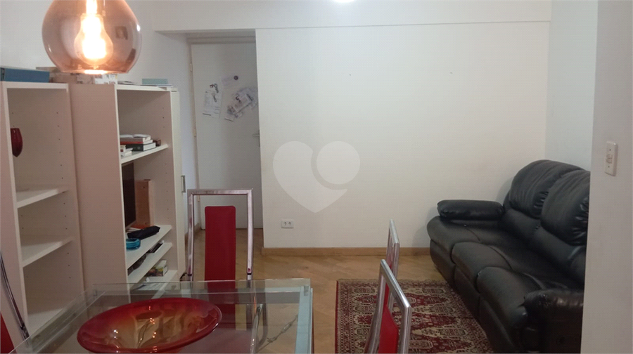 Foto REO1114863