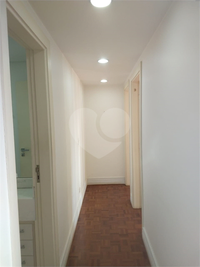 Foto REO1114866