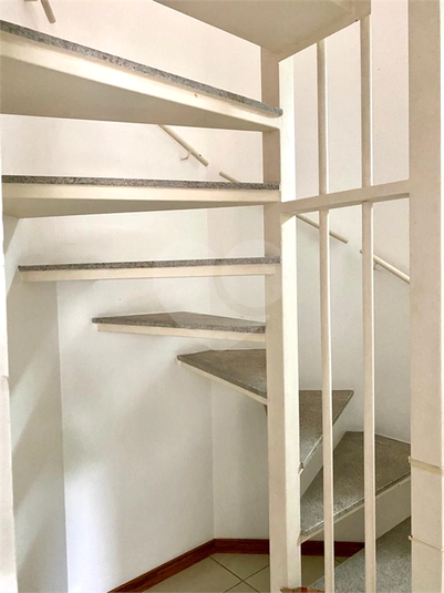 Foto REO1114870