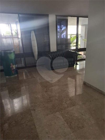 Foto REO1114875