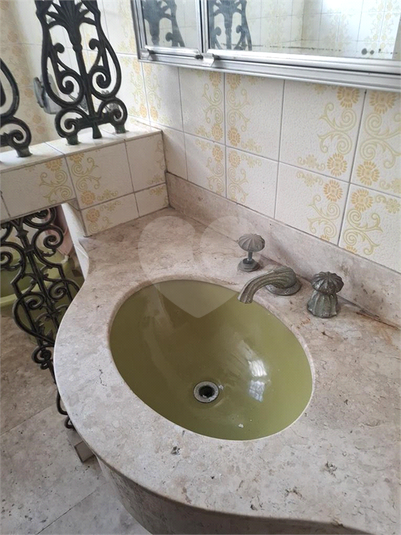 Foto REO1114875