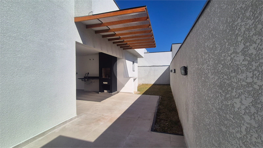 Foto REO1114878