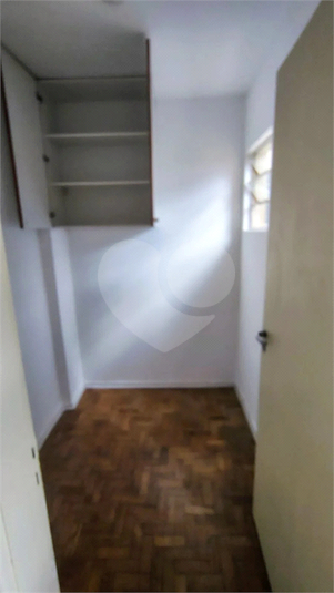 Foto REO1114881