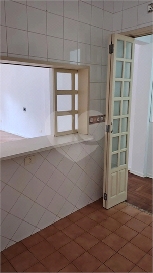 Foto REO1114881