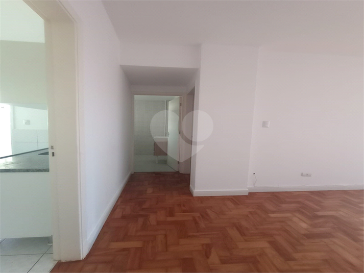 Foto REO1114884