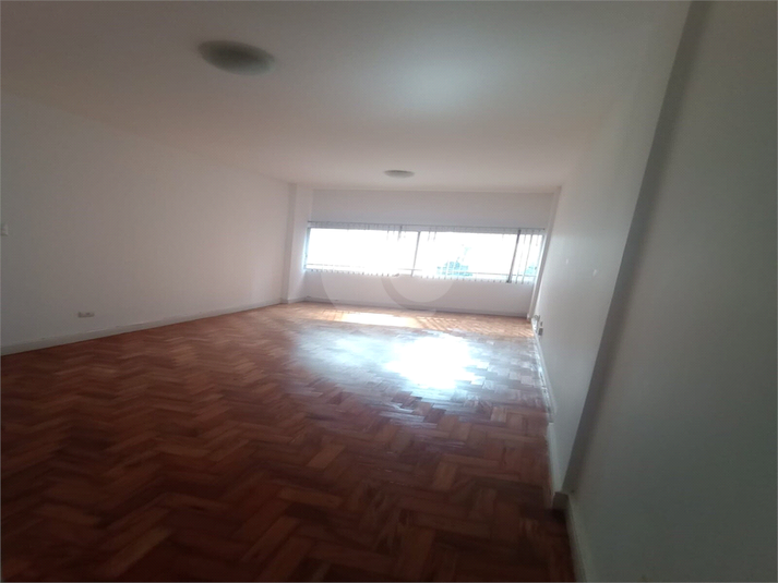 Foto REO1114884