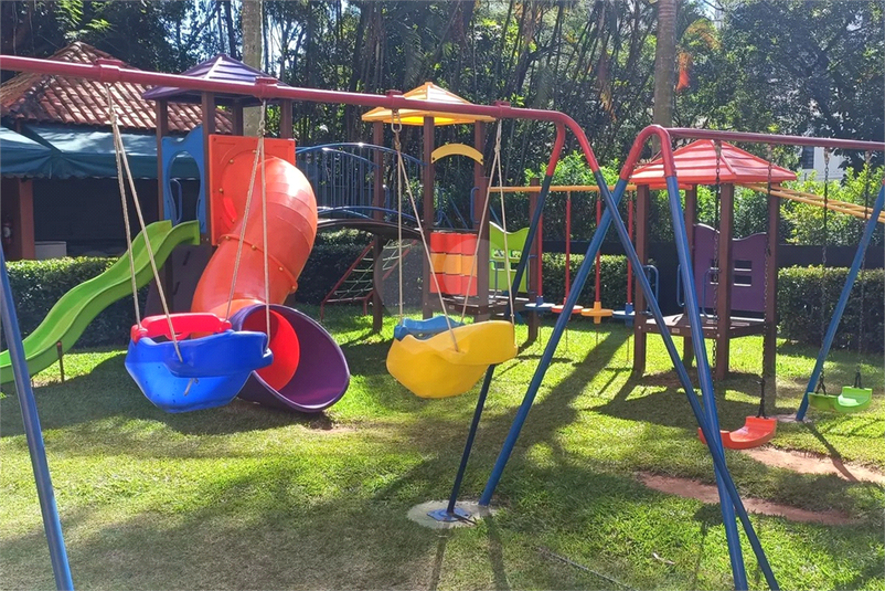 Foto REO1114885
