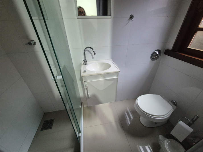 Foto REO1114888