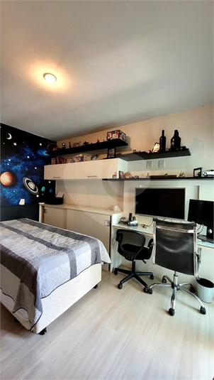Foto REO1114891