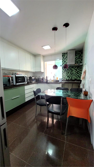 Foto REO1114891