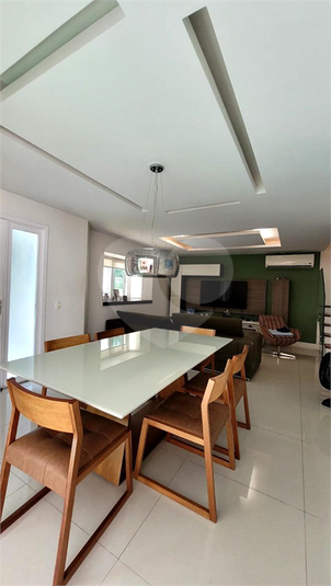 Foto REO1114891
