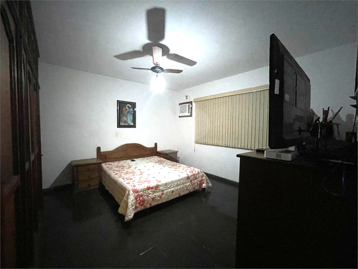 Foto REO1114904