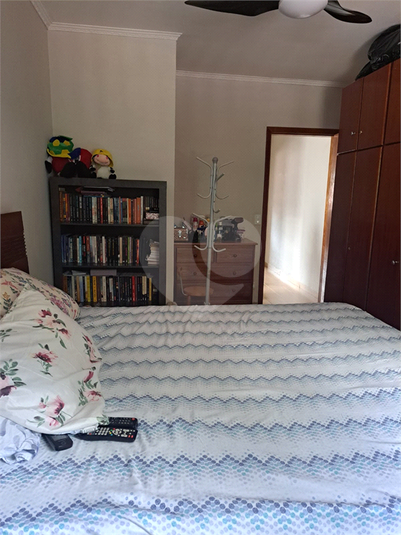 Foto REO1114923