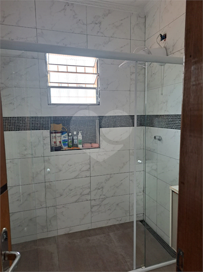 Foto REO1114923