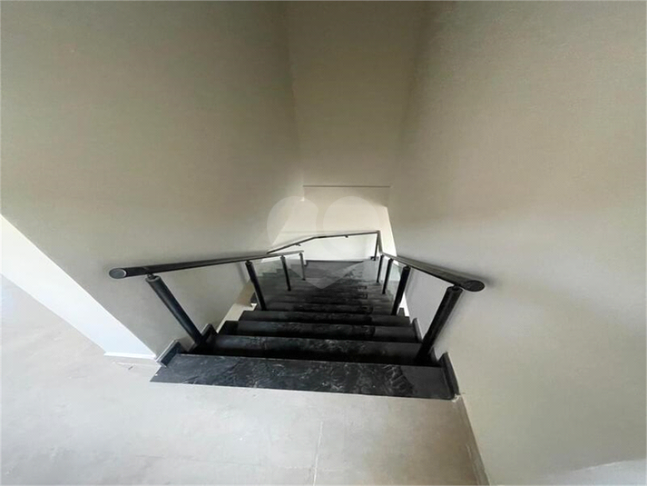 Foto REO1114924
