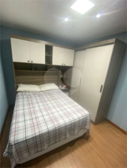 Foto REO1114937