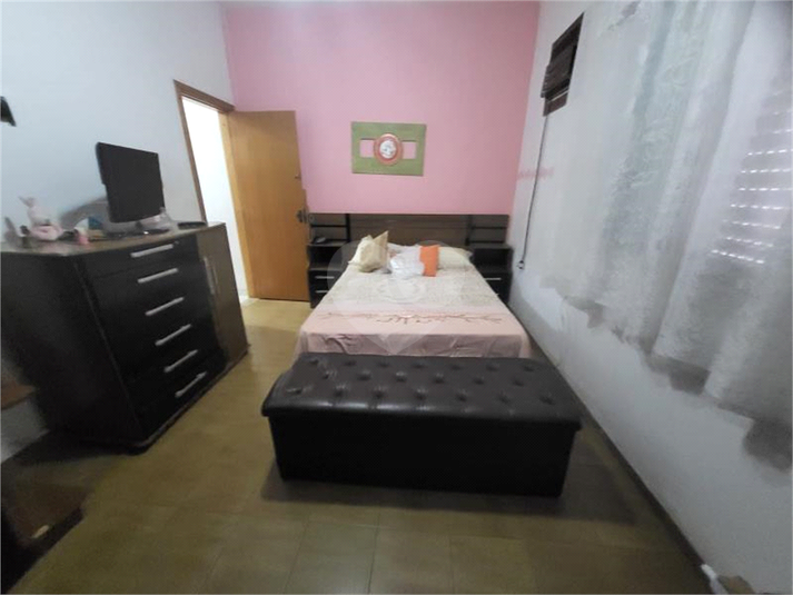 Foto REO1114947