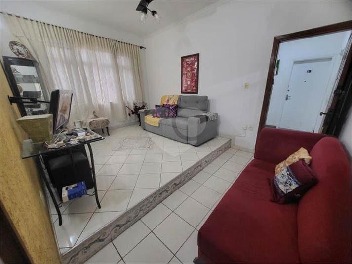 Foto REO1114947