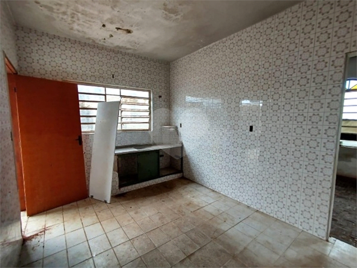 Foto REO1114949