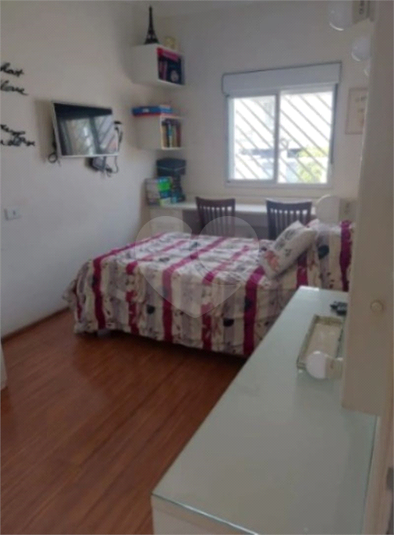 Foto REO1114958