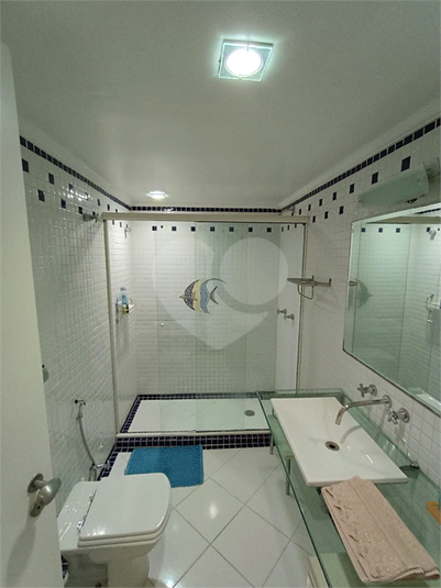 Foto REO1114979