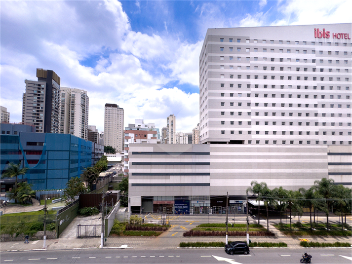 Foto REO1114980