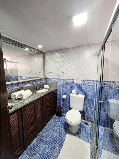 Foto REO1114987