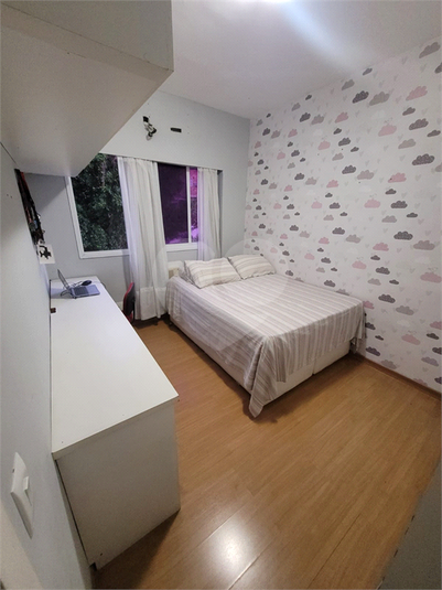 Foto REO1115001