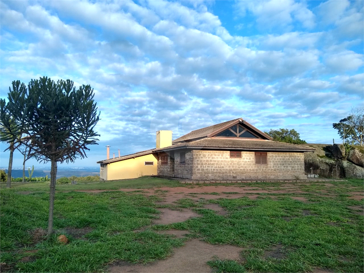 Foto REO1115002