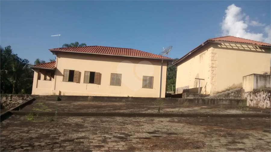 Foto REO1115002