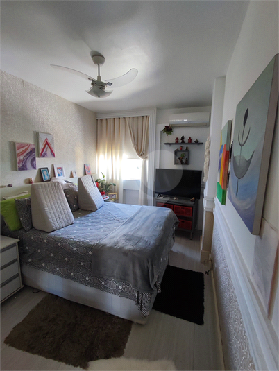 Foto REO1115004