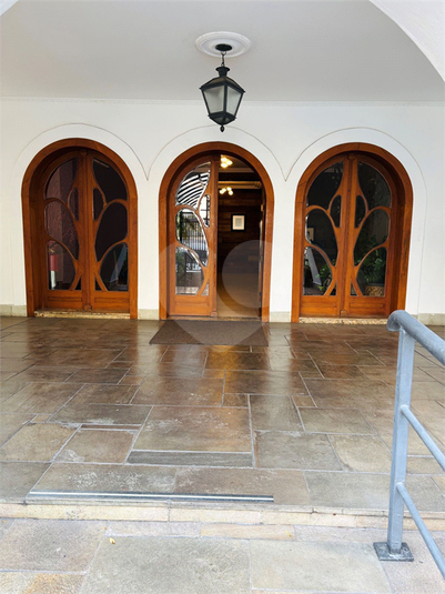 Foto REO1115011