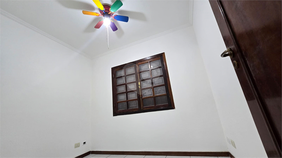 Foto REO1115013