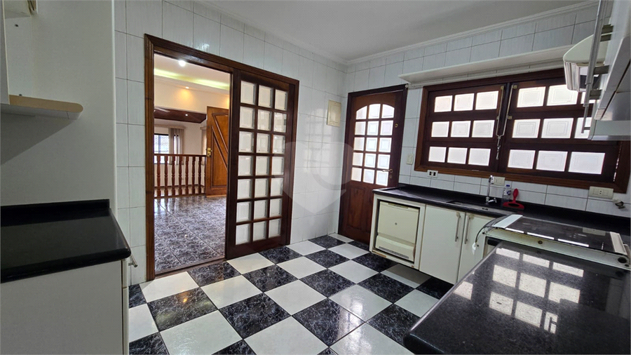 Foto REO1115013