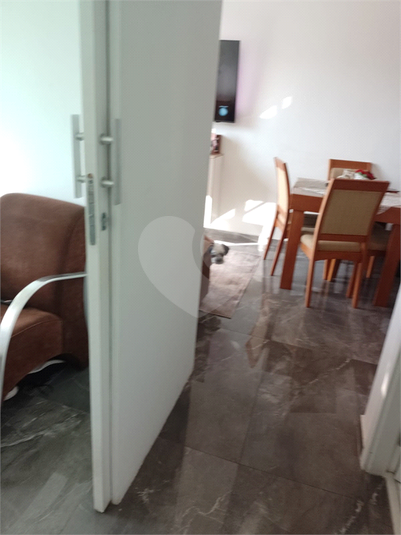 Foto REO1115018