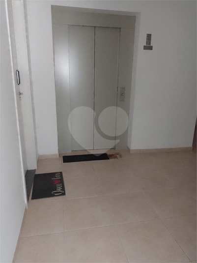 Foto REO1115018