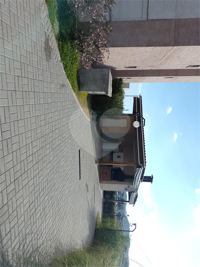 Foto REO1115018