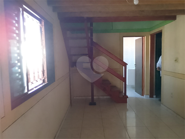 Foto REO1115037