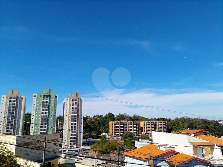 Foto REO1115037