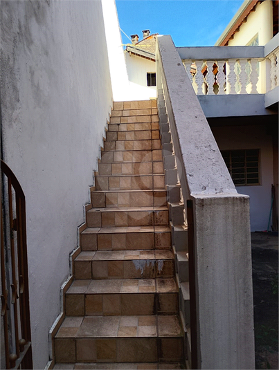 Foto REO1115037