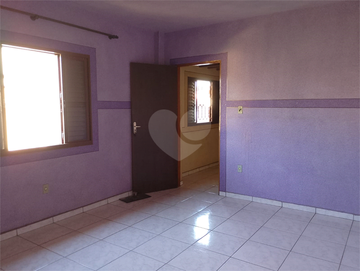 Foto REO1115037