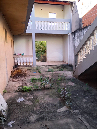 Foto REO1115037