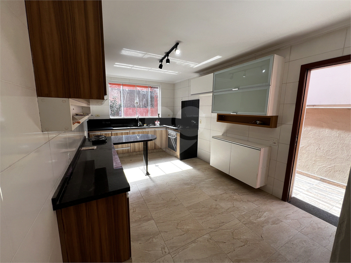 Foto REO1115046