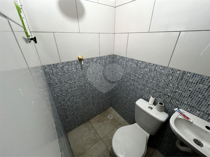 Foto REO1115046