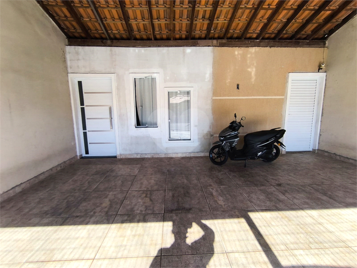 Foto REO1115053