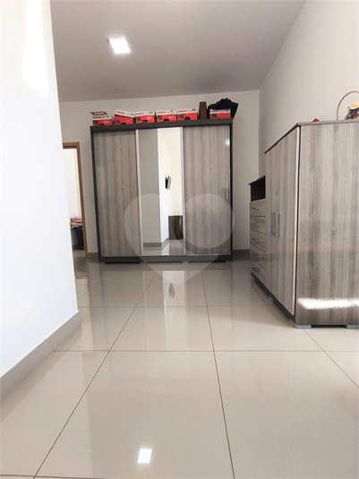 Foto REO1115053