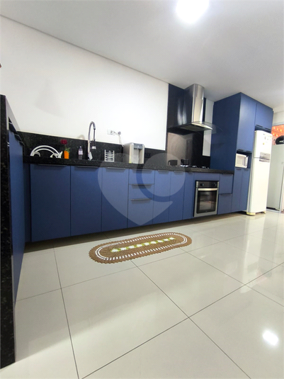 Foto REO1115053