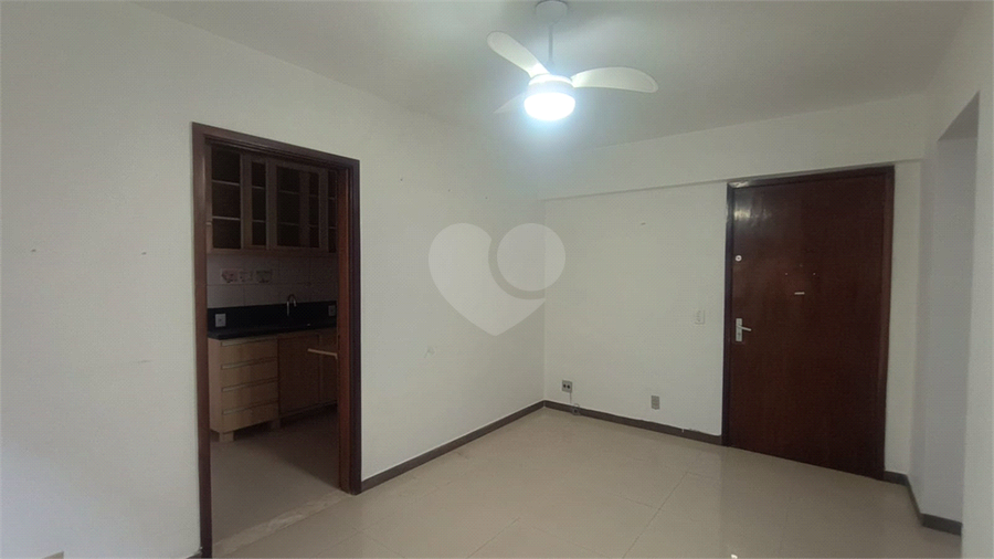 Foto REO1115059