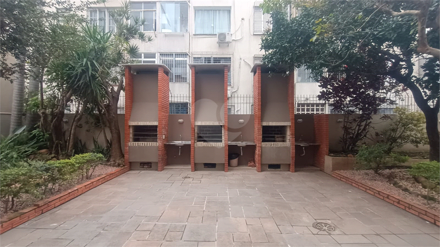 Foto REO1115059